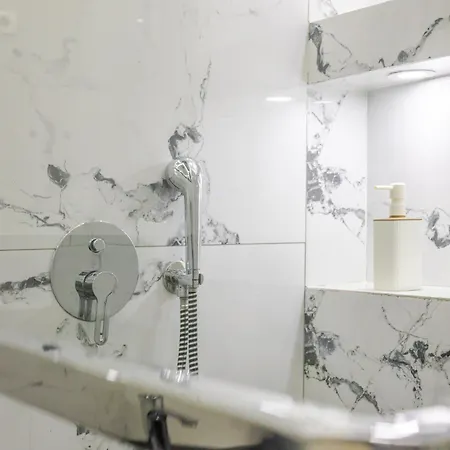 Vila88 Ad Apartmán